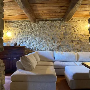 https://la-casina-del-prete.it-tuscanyhotel.com