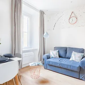 https://italianway-apartments-passeroni.it-lombardy.com
